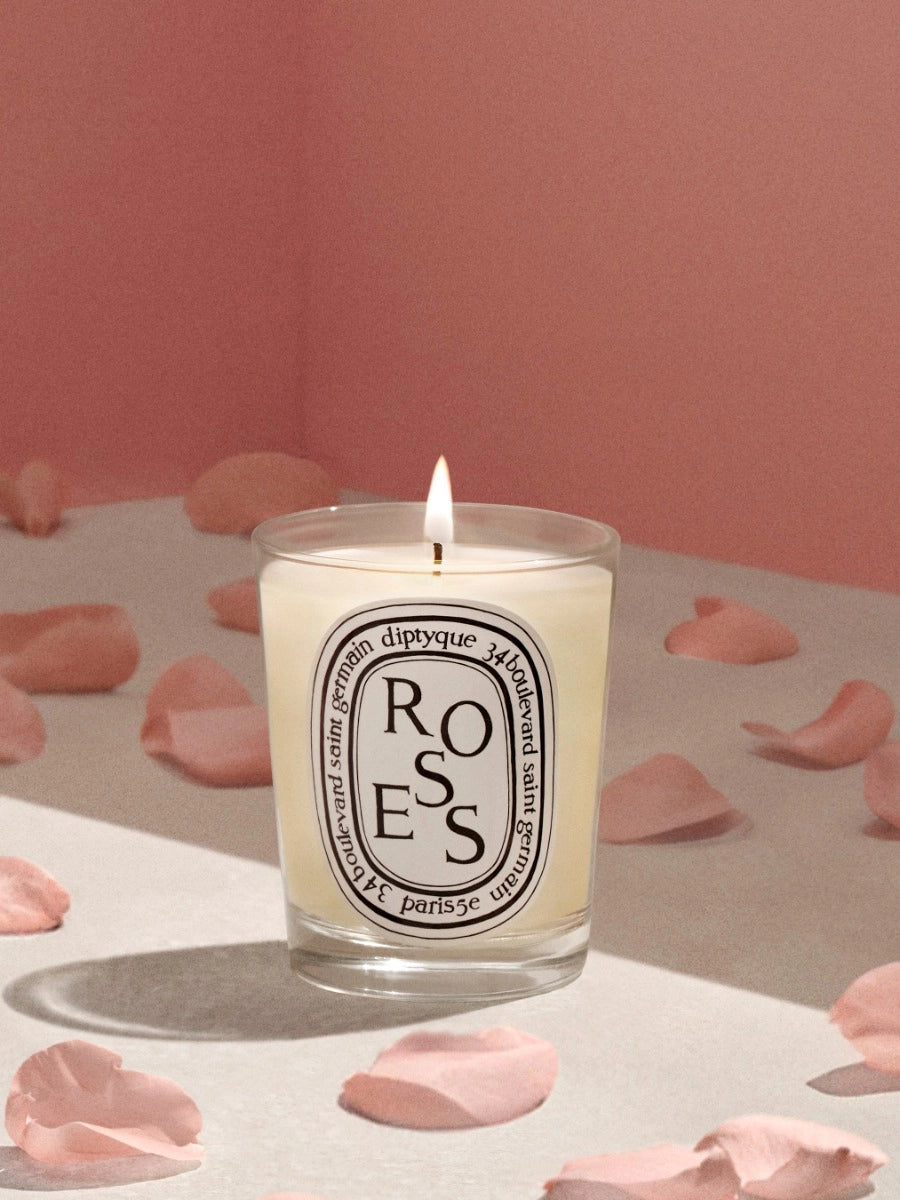 Diptyque Roses Scented Candle 190 interior rose petals